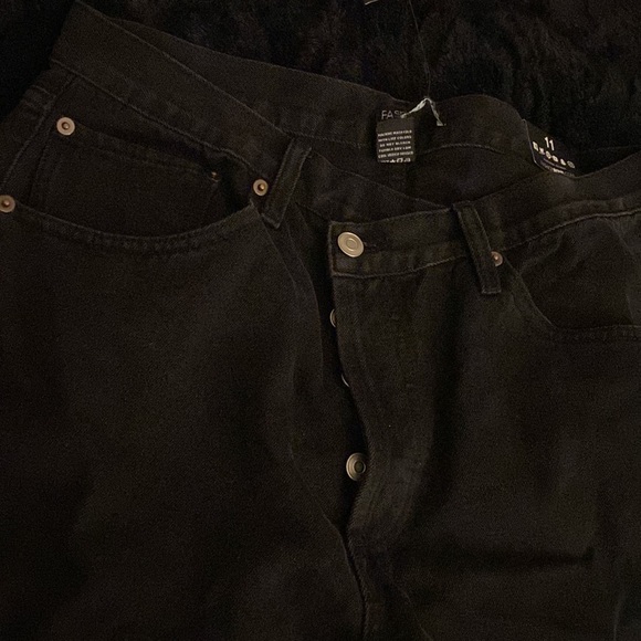 Distressed crossover straight leg jeans - Picture 3 of 4